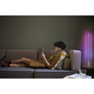 Inteligentná 8W stojaca lampa SMART+ Wifi White SLIM RGB + TW + RC LEDVANCE