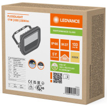 LED reflektor 17W 2200lm 3000K IP66 čierny LEDVANCE reflektor