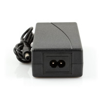 BERGE Napájací zdroj pre LED desktop - 3A - 36W - 12V DC