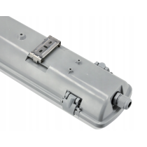 BERGE Sada LED lamp, hermetické svítidlo 60cm 18W 2880lm 6500K do garáže s plechem