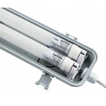 BERGE SADA Philips Hermetická LED lampa 4x 150cm + 8x Žiarivka 46W 6500K